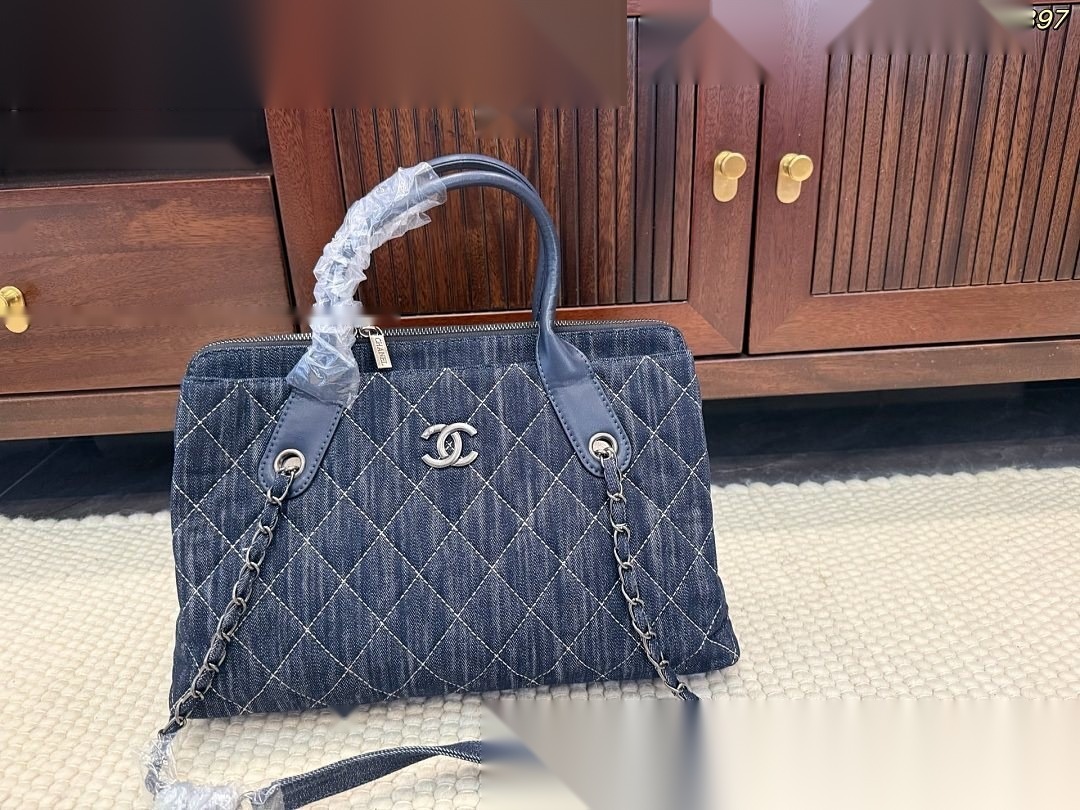 CC Bag 084