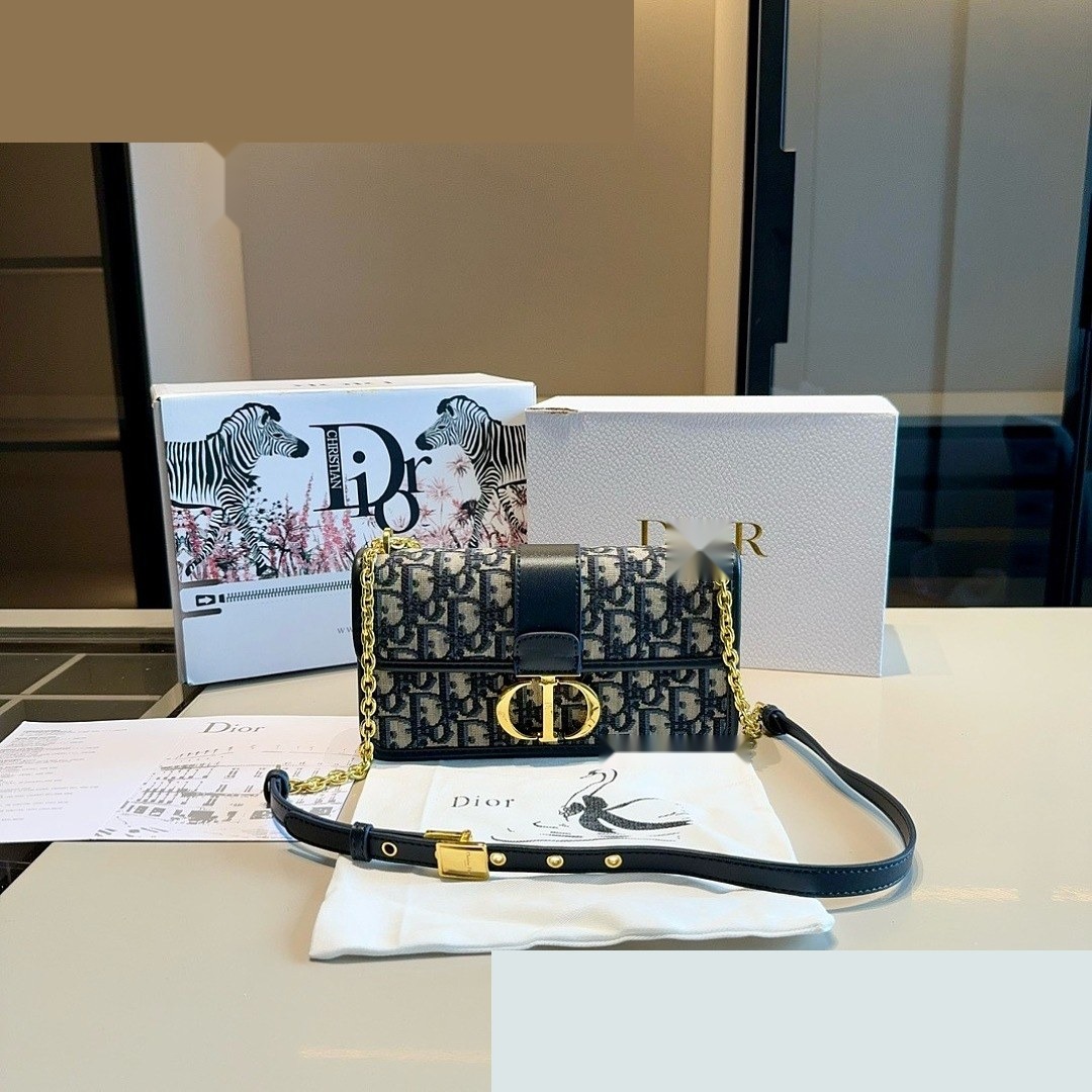 CD Bag 122