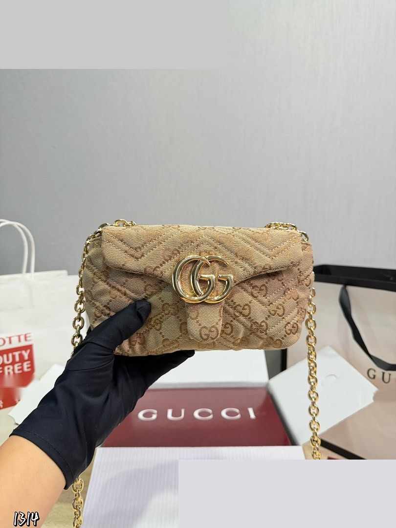GG Bag 421