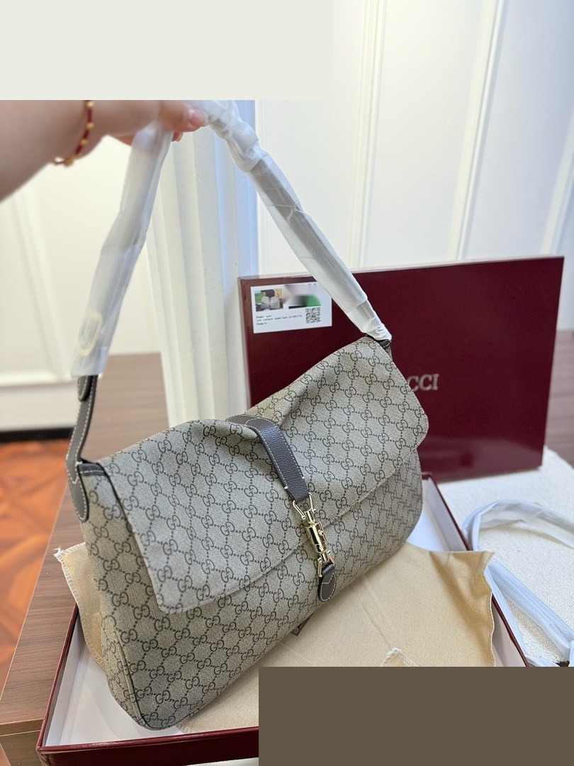GG Bag 517