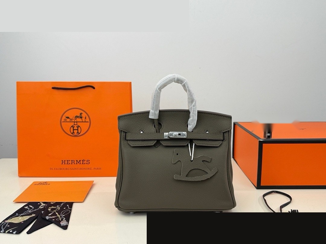 HM Bag 132