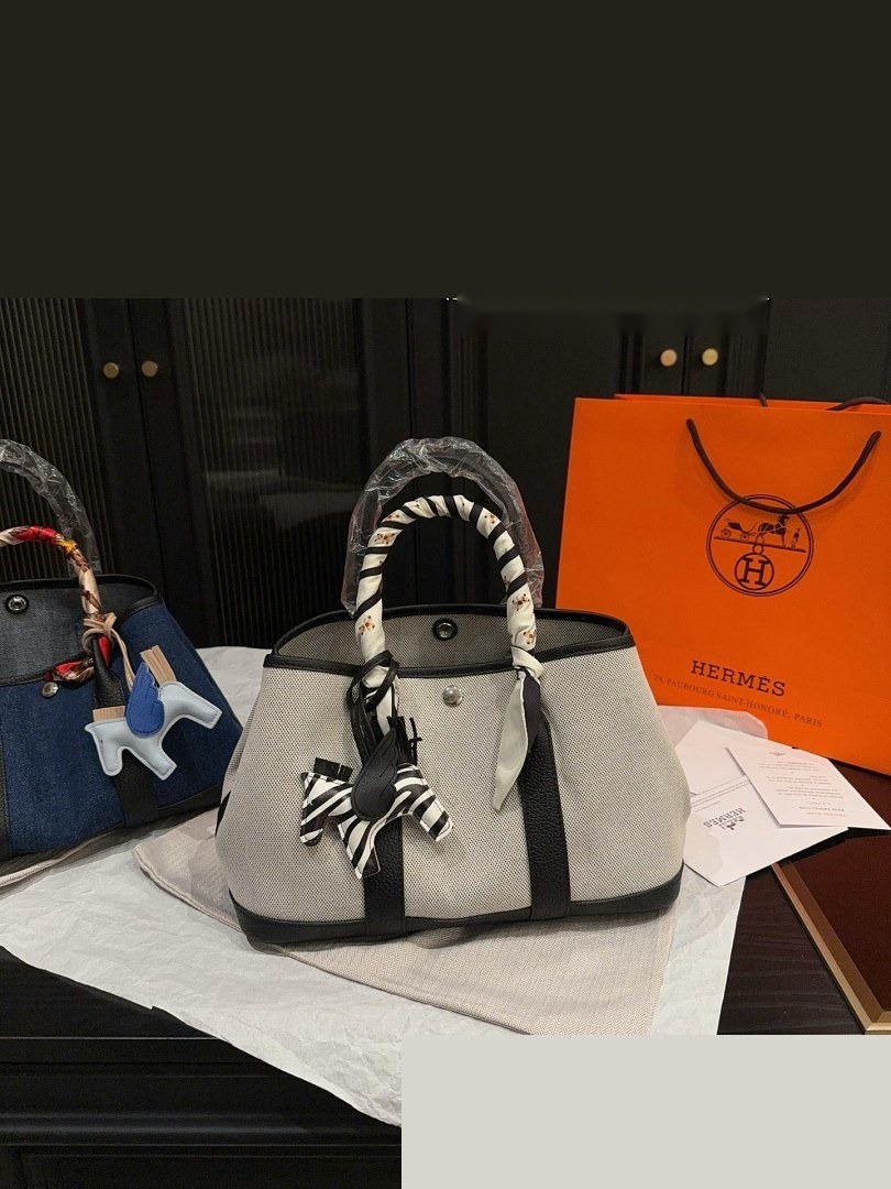 HM Bag 272