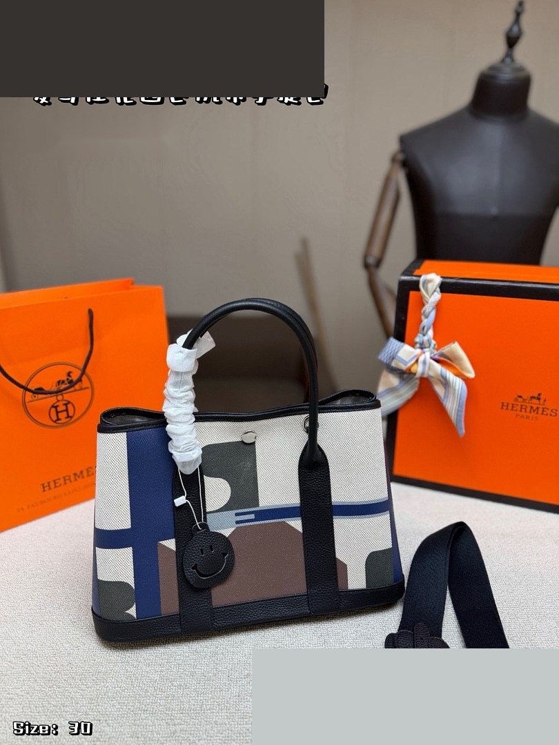 HM Bag 302