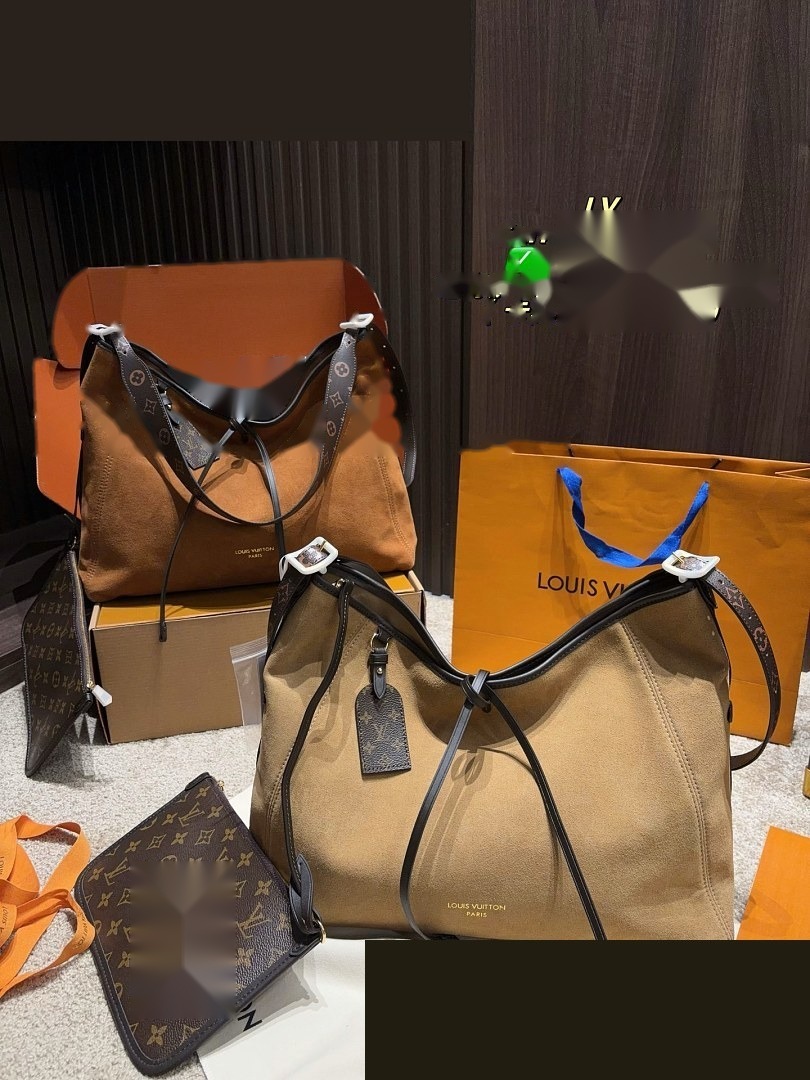 LV Bag 066
