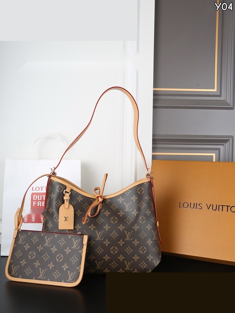 LV Bag 135