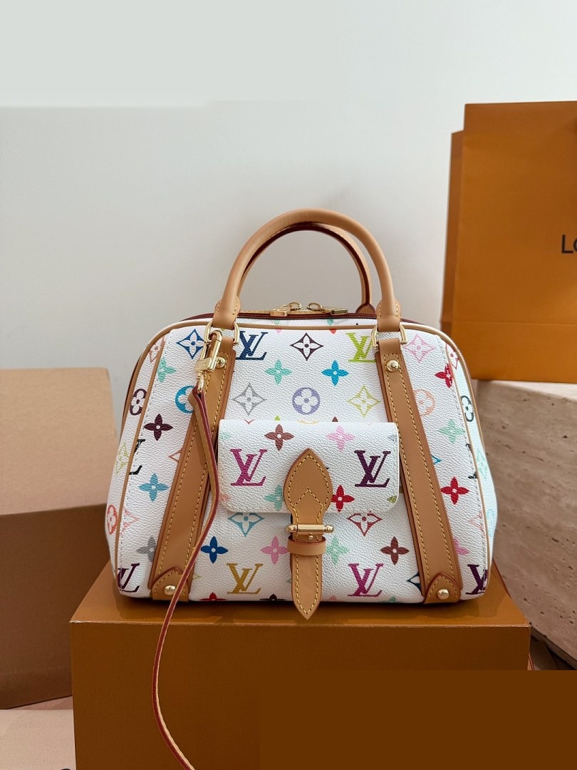 LV Bag 177