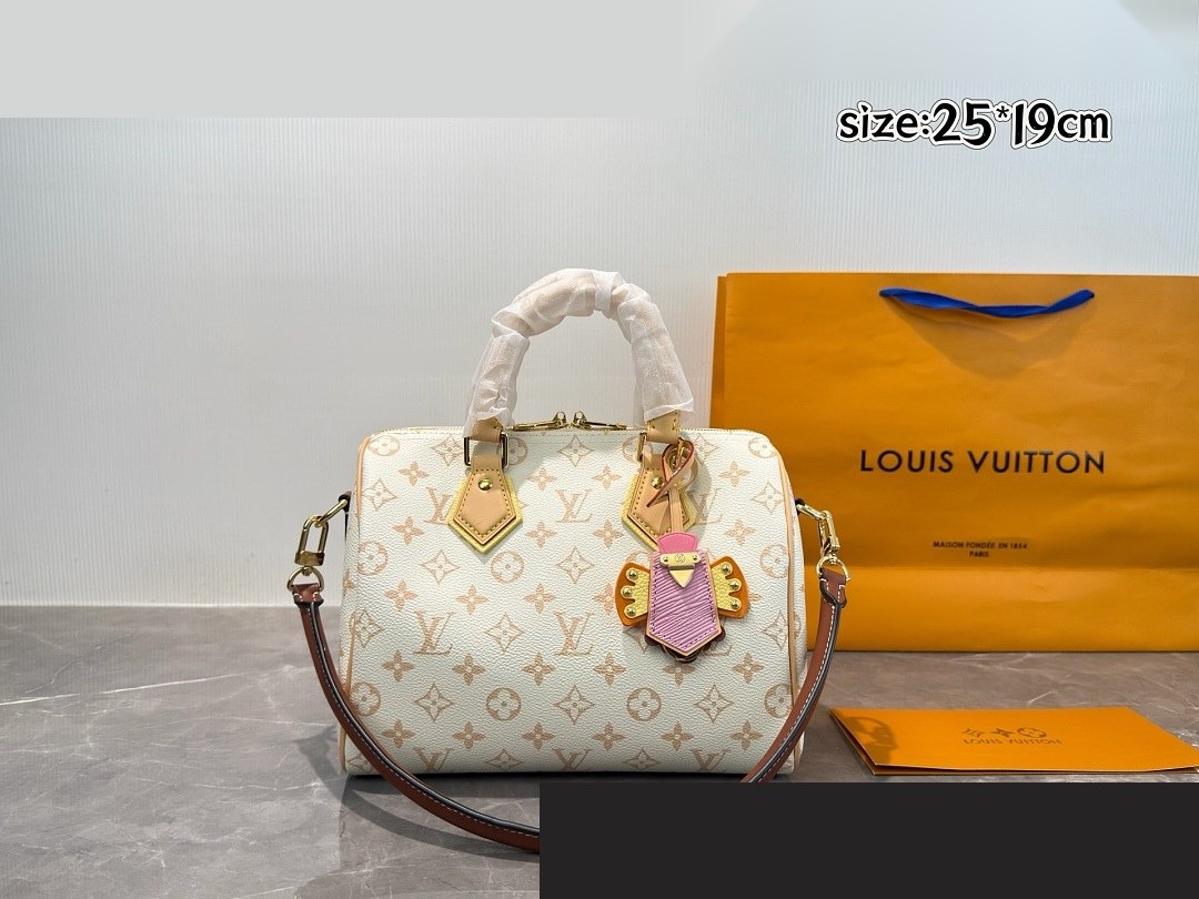 LV Bag 274