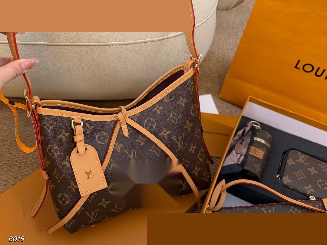 LV Bag 370