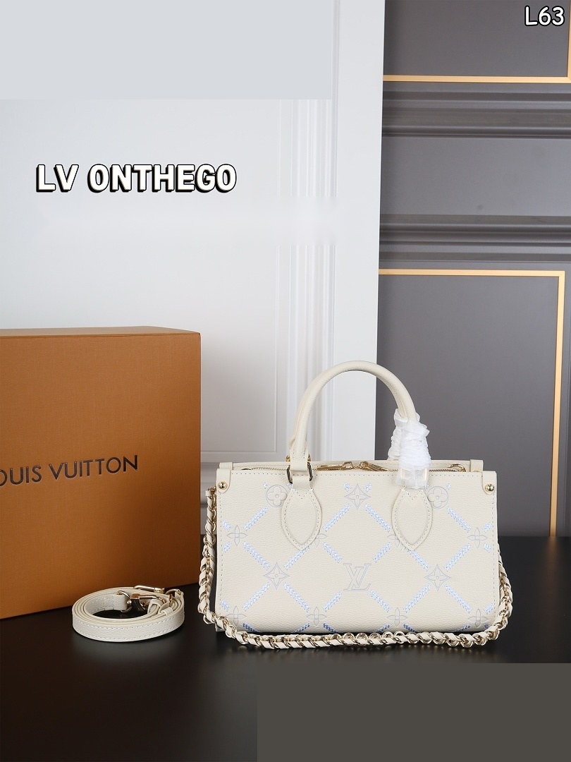 LV Bag 554