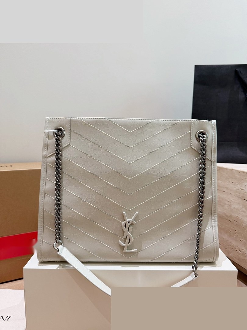 YSL Bag 326